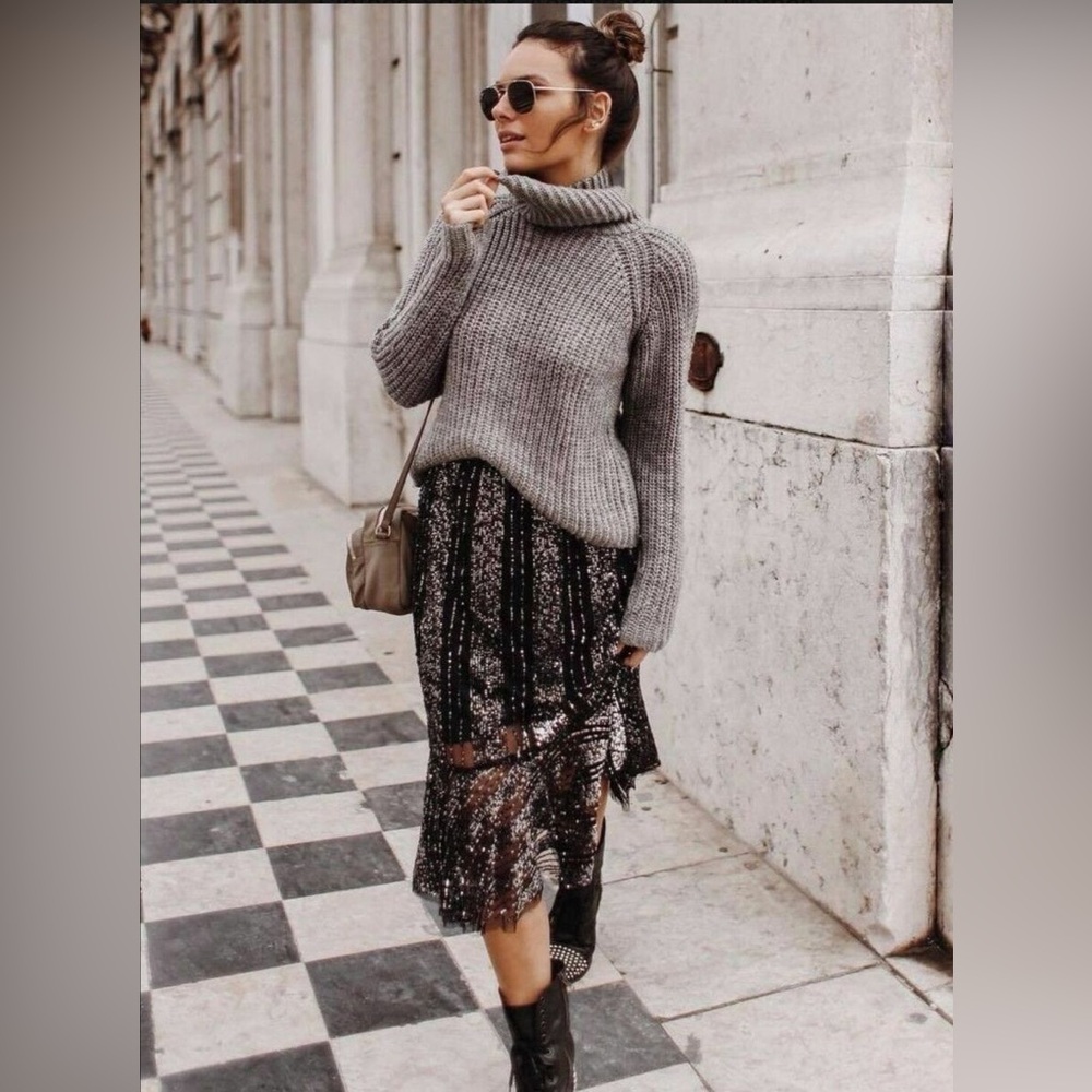 Zara Ruffled Skirt With Sequins